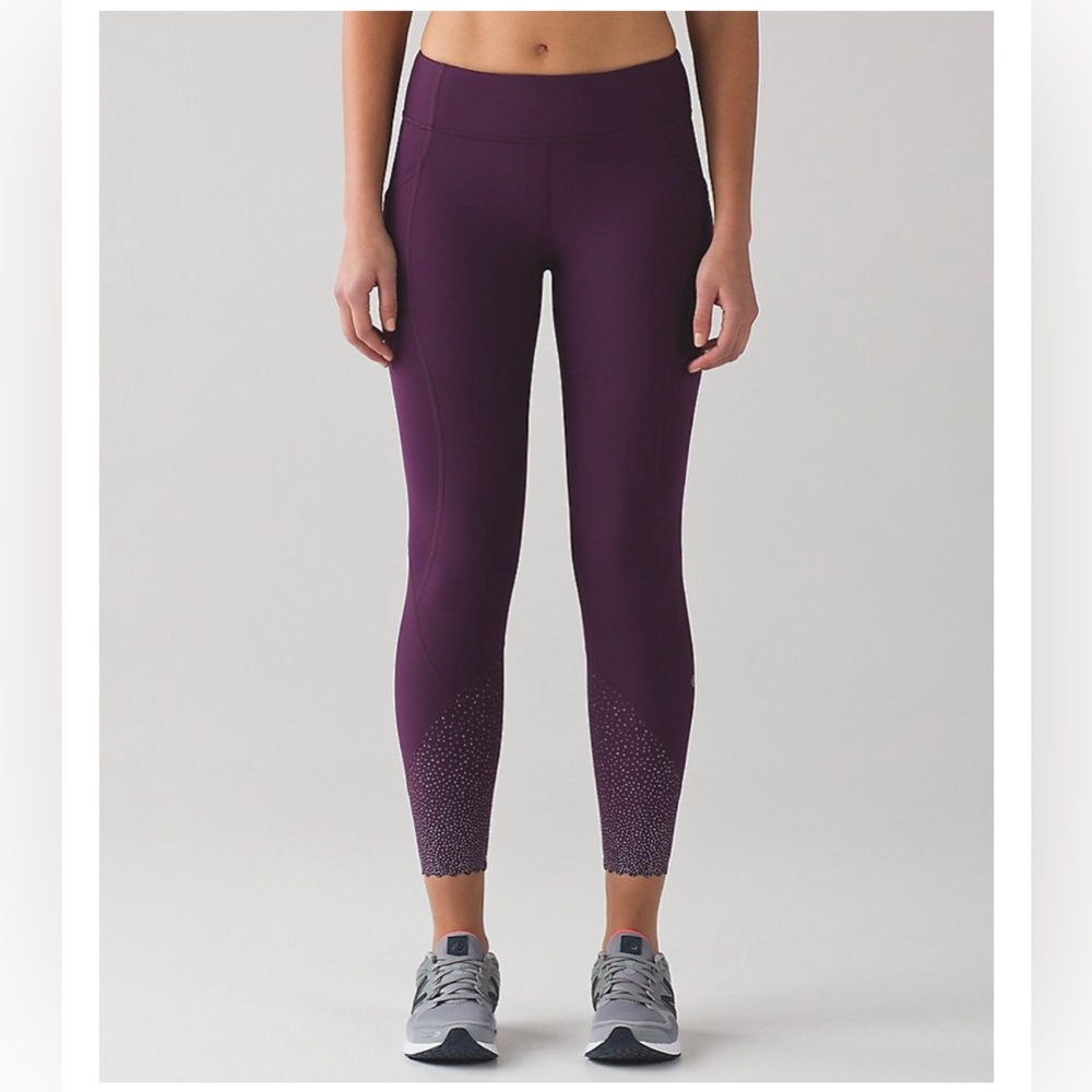 Lululemon size 4